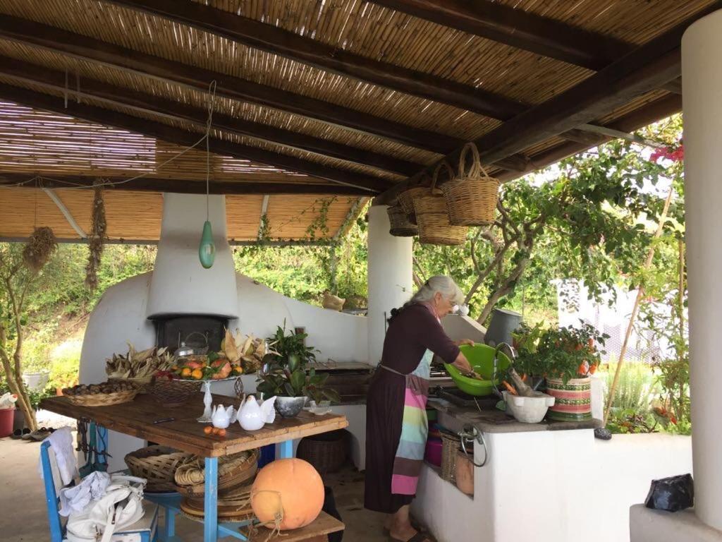 B&B Al Salvatore Di Lipari Ngoại thất bức ảnh