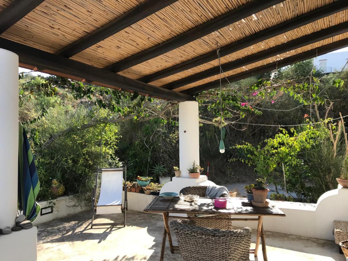 B&B Al Salvatore Di Lipari Ngoại thất bức ảnh